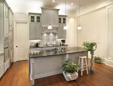 Kitchen/Dining Area