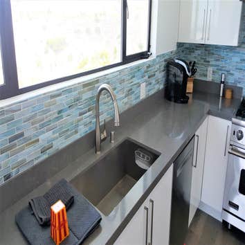 Kitchen Remodels These are remodeled kitchens built throughout Los Angeles and San Fernando Valley. Some styles include: Contemporary, Modern, Traditio