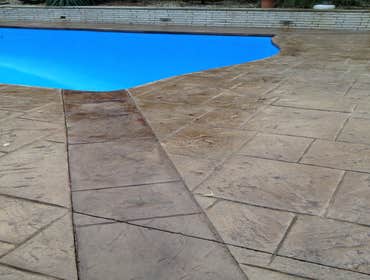 Project photos from Above Water Pool Service Custom Pools, Decks and Sheds. New, Repairs, Renovation, Remodel, Vinyl Liner Replacement. Above Ground an