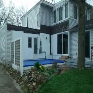 Emergency Situation/button up