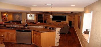 Wet Bars and Kitchens