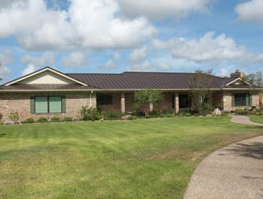 Past Projects We have done roofs all over Corpus Christi and the surrounding areas and are able to accomadate any type of roof style.