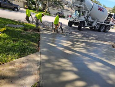 Driveway Installation - Lakeland, FL