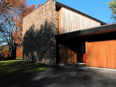 MID-CENTURY MODERN