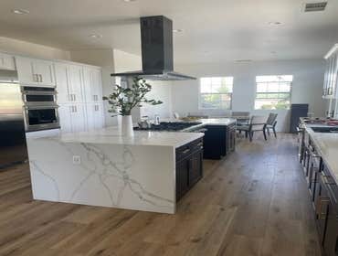 MODERN KITCHEN Get all new kitchen in 5 weeks only!
vast selection of HIGH QUALITY kitchen cabinets and countertops!
-in this project we have:
New whi