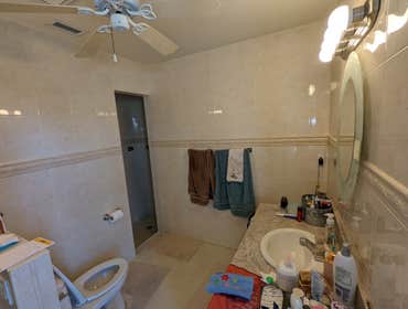 Existing bathroom photo - 1