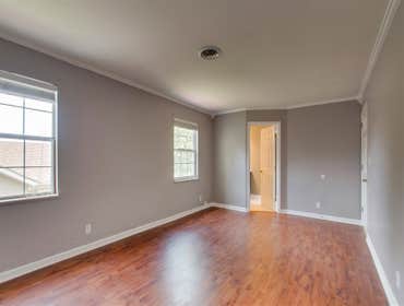 1957 Timberline Way