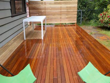 Seattle fence and deck projects