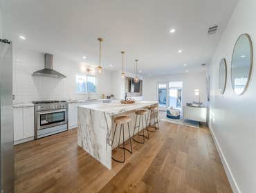 Full view of furnished Kitchen