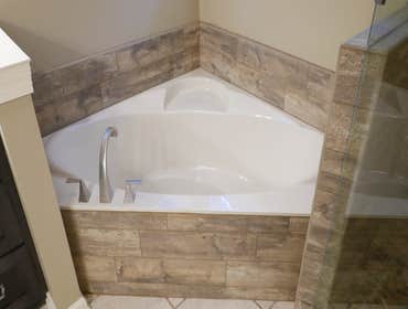 Winoka Master Bathroom