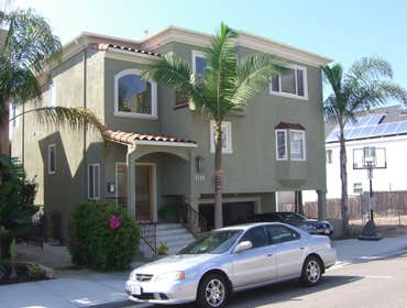 Hermosa Beach - 3 story home exterior