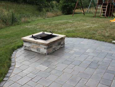 Square fire pit with grill