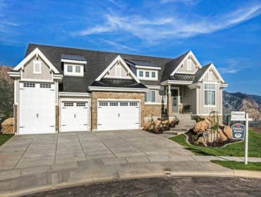 2015 Parade of Homes