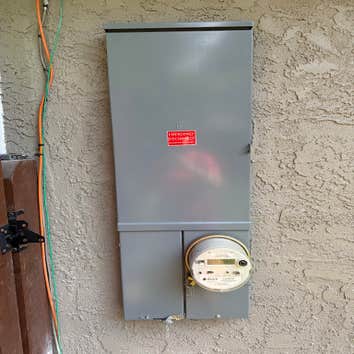 Tnt Electric C‎o