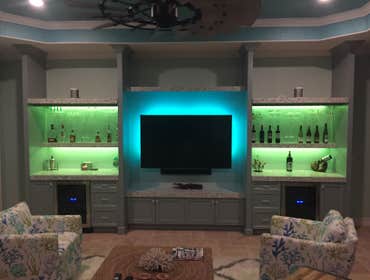 Entertainment Center / Bar