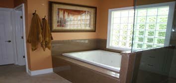 Drop In Jetted Tub/C Marble
