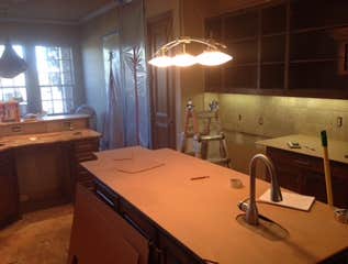 Photo(s) from Je Deleon Holdings