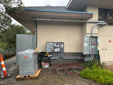 Photos by Grid Titans, LLC #1 Installing recycled EV batteries for Commercial Installation