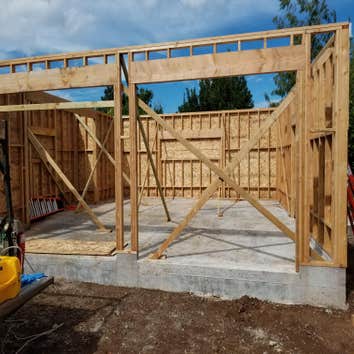 Photos by Valley Isle Builders, Inc #1 New custom Home ( Ohana + Garage )