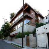 Elevado St. Modern House Designed by Gustavo Gubel Architect