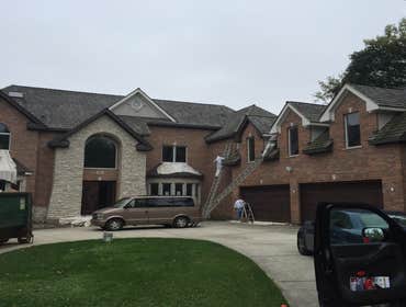 Painting Outside Home In Northbrook