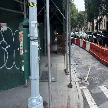 Nyc Sidewalk Shed & Pipe Scaffolding