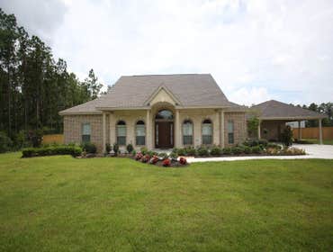 Custom Homes New custom homes