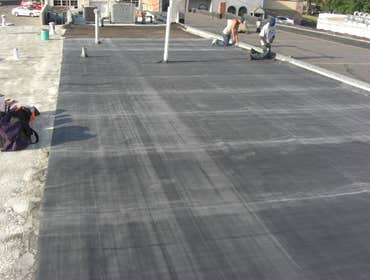 Installing EPDM rubber roof