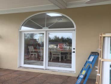 Stucco cut in