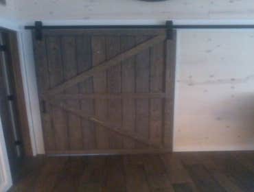 Log Home Carpentry and Restoration Along with window installation, insulation, and weatherization. Bathroom and kitchen remodels and
Custom built deck