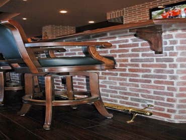 Wet Bars and Kitchens