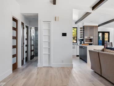 1401 Pershing Making the whole modern and make it as smart home.