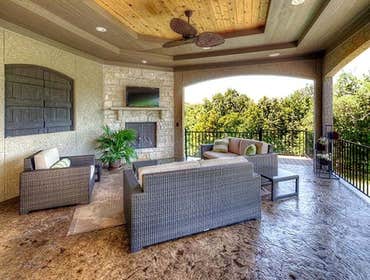 Lanai and Outdoor Living