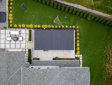 O'Hara Project This completed outdoor living project delivers a seamless blend of structure, comfort, and modern design. At the center is a 16’ x 29’ S