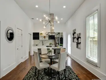 Photos by Nv Custom Homes #1 Create a similar design from Beverly Hills Hotel Forum