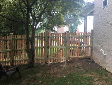 Wood Fencing Wood Fencing