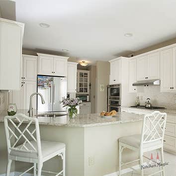Kitchen/Dining Area