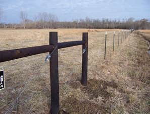 Wayne's Fence actual projects Wood, PVC, Iron/Aluminum, Chain Link, Swimming Pool Fence, Baseball Fence, Tennis Court Fence, Industrial Fence, Horse an