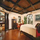 Contemporary Lodge