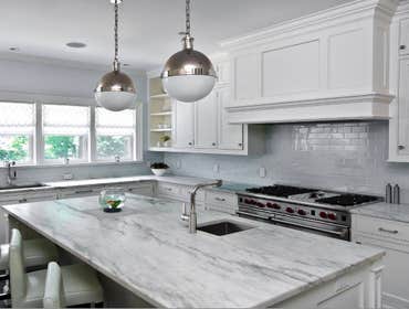 Kitchen remodeling – Tarzana, CA BEAUTIFUL AND COMFORTABLE KITCHEN
We make truly high-quality custom-made kitchens and kitchen remodeling. Clients of "