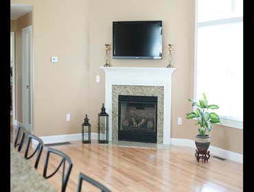 East Greenwich, RI 3200 st ft colonial 3200 sq ft 3 Bedroom hip roof colonial in prime area of East Greenwich, RI.