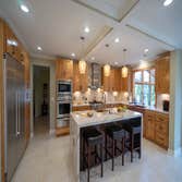 Kbr Kitchen and Bath LLC