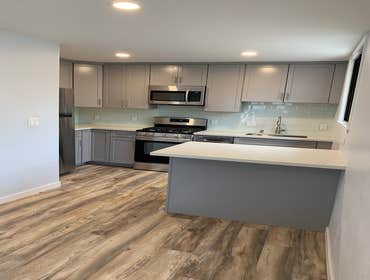 Kitchen Remodeling by Calibuilder