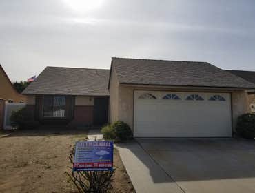 Photos