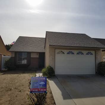 Photos