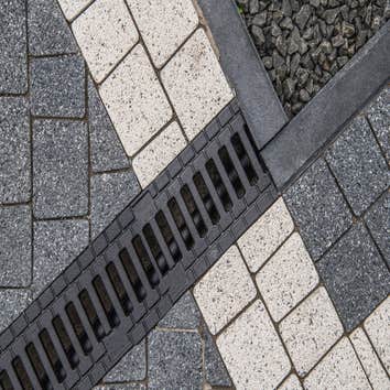 Pacific Concrete Patio and Driveway