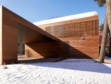 DECKHOUSE