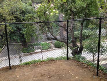 Photo(s) from M&R Fencing