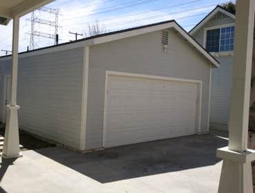 GARAGES, GARAGES AND MORE GARAGES DESIGN AND BUILD RESIDENTIAL GARAGES.