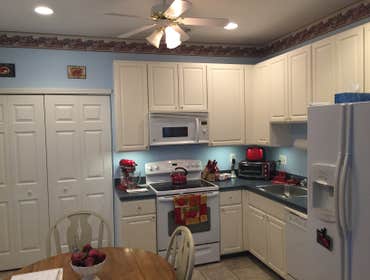 Kitchen In this kitchen I installed 4 recessed lights, a ceiling fan, and under cabinet lights.